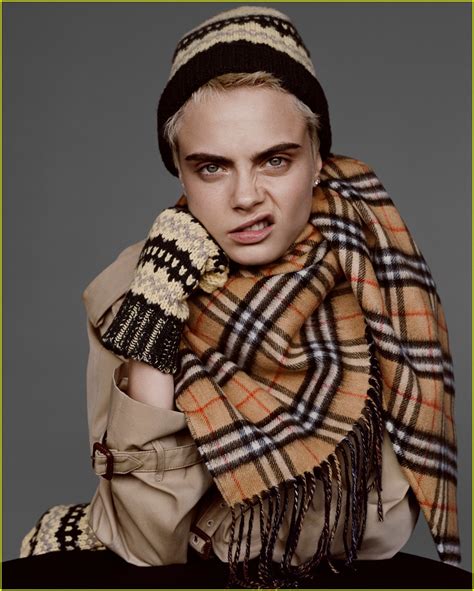 cara delevingne make up burberry|burberry her model.